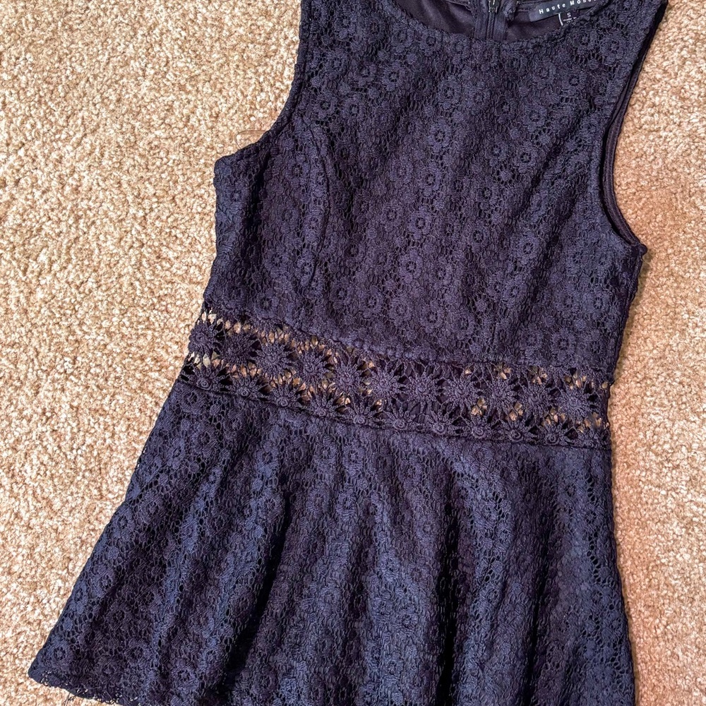 Black Lace Sleeveless Top